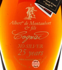 Albert De Montaubert Cognac XO Silver 25 Years -Getränke Geschäft img 1455